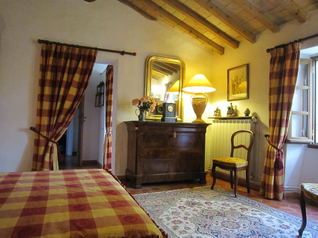 La Frandomiere Bed & Breakfast Saint-Martin-de-Londres Dış mekan fotoğraf